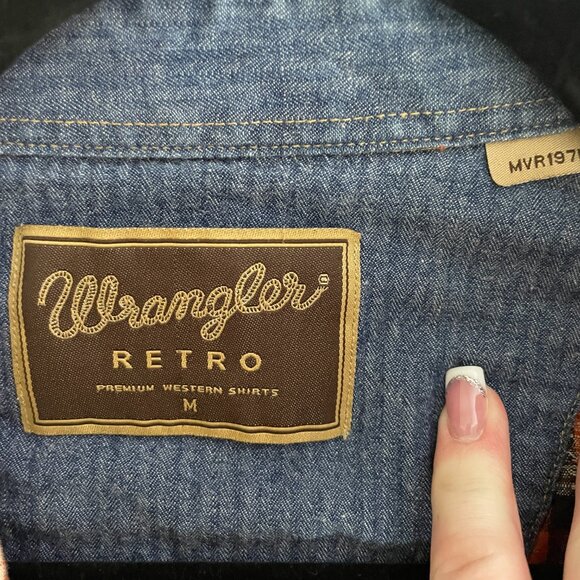 Women's Medium Wrangler Retro Orange Plaid Long Sleeve Button Down Shirt - Picture 2 of 7